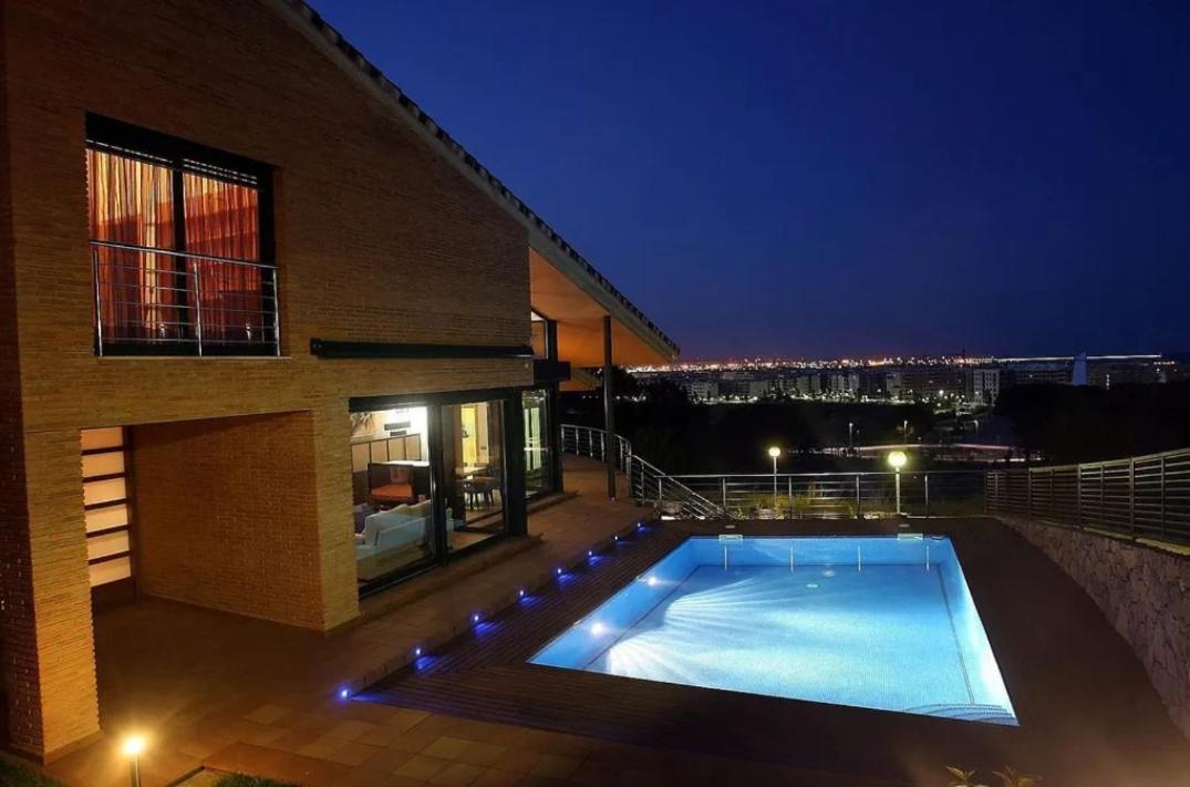 Chalet En La Urbanizacion Mirador De Vakantiehuis *